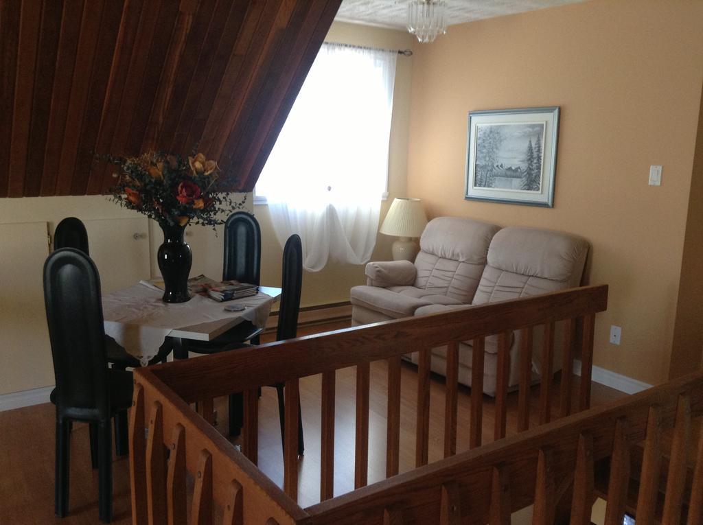 Douces Evasions Bed & Breakfast Saint-Anselme Exterior foto