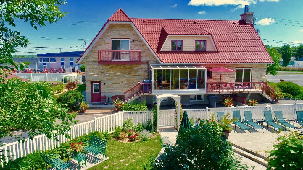 Douces Evasions Bed & Breakfast Saint-Anselme Exterior foto